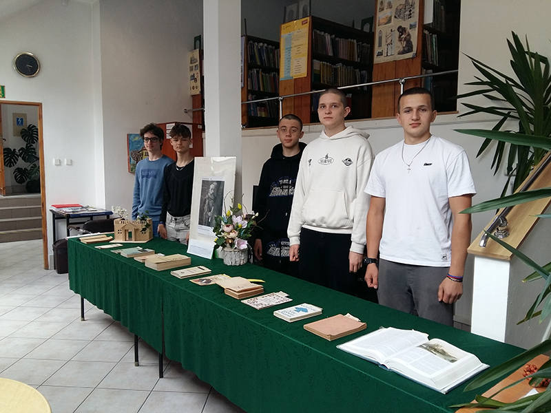 czerwiec w bibliotece 800 2